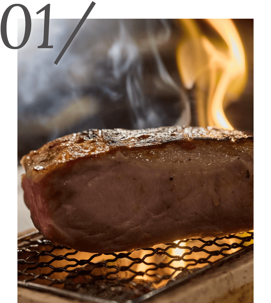 目の前で仕上げる鉄板焼き